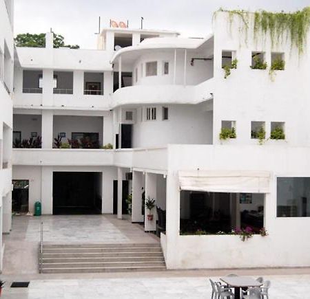Alka Hotel Udaipur Kültér fotó